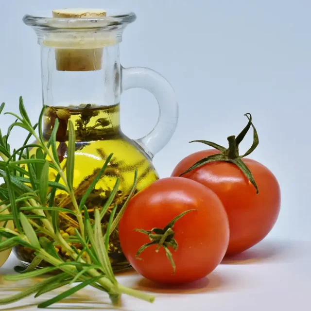 tomate y aceite