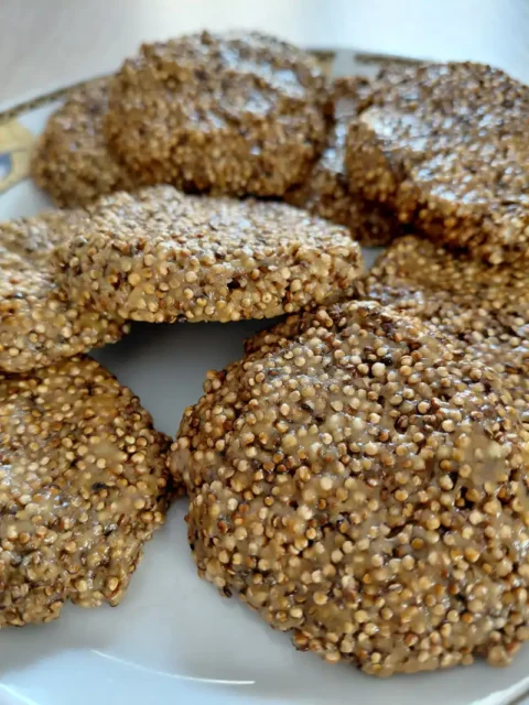 galletas-de-mantequilla-de-mani-y-quinoa