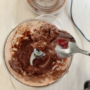 mousse-de-chocolate-con-aguacate