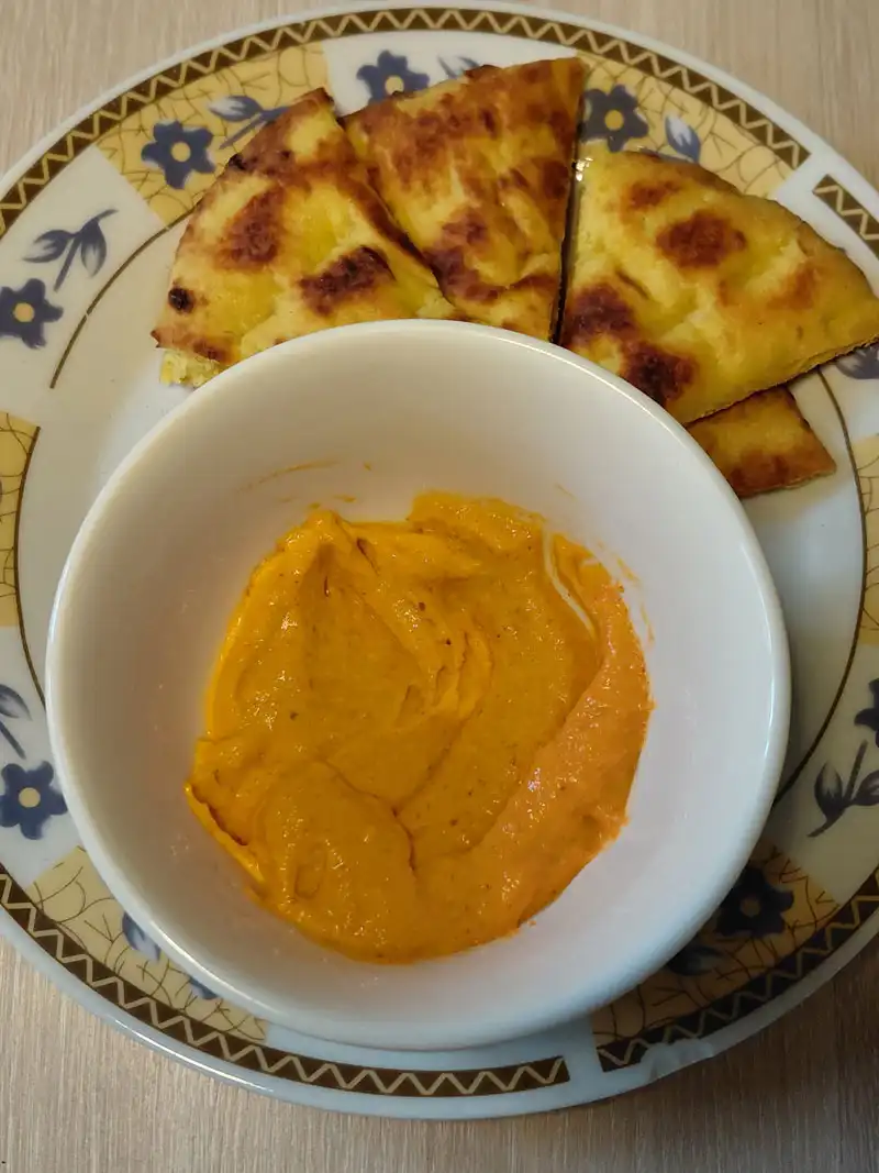 salsa-con-huevo-duro